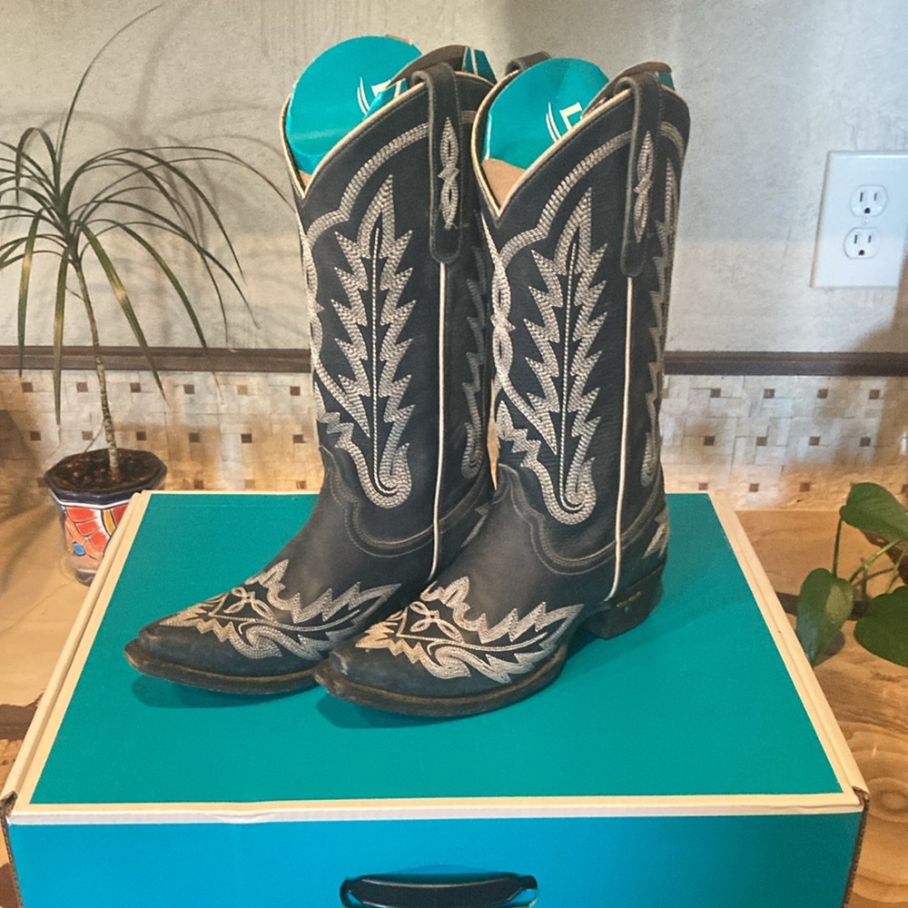 Lane Boots - Distressed Navy Size 7 - Picture 2 of 3